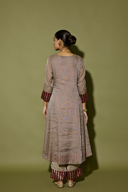 ASYMMETRICAL KURTA SET