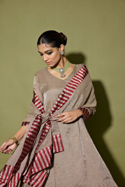 ASYMMETRICAL KURTA SET