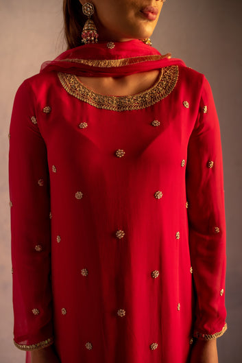 RED KURTA SET