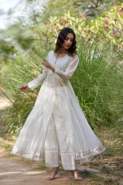 SILVER LVORY KURTA SET