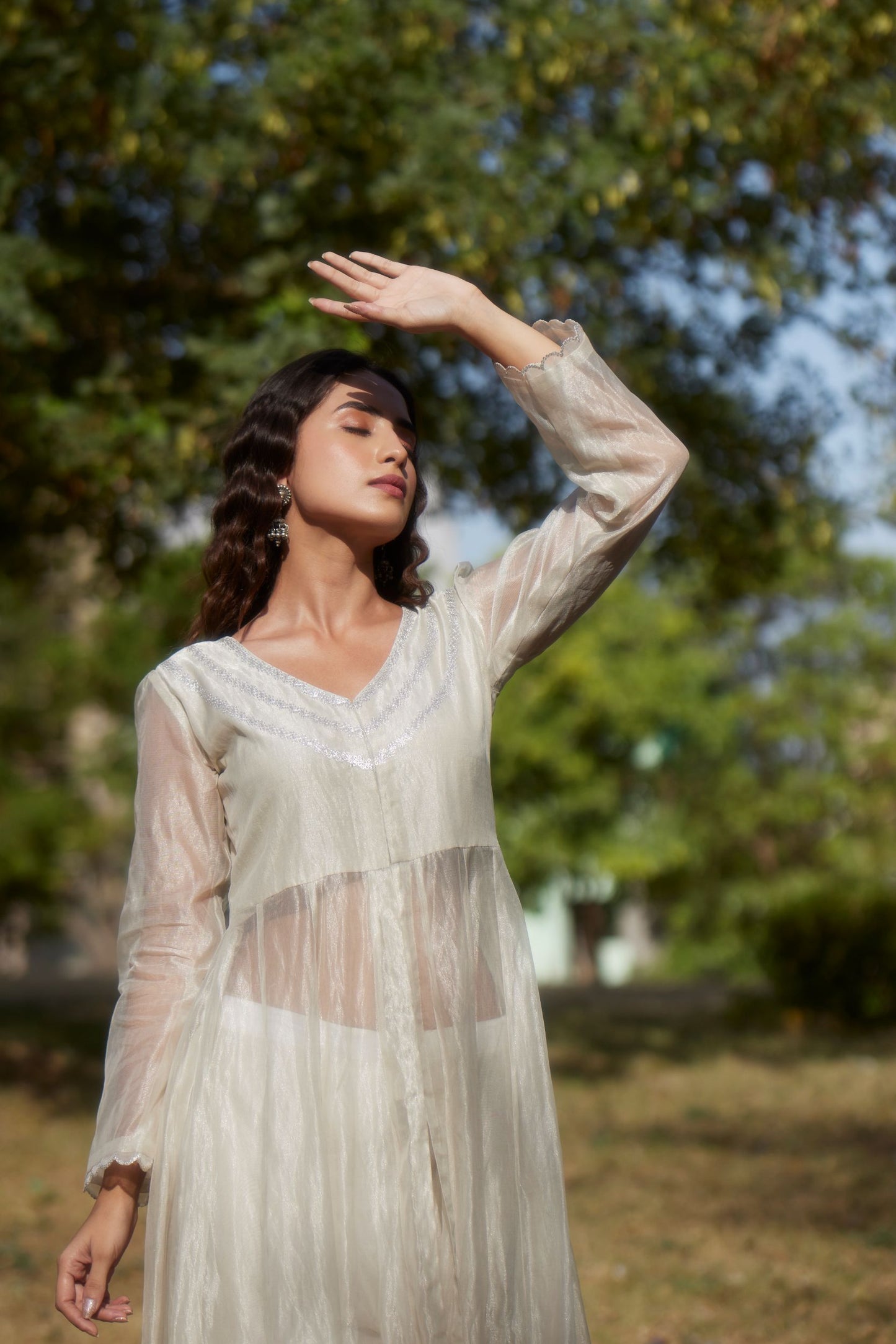 SILVER LVORY KURTA SET