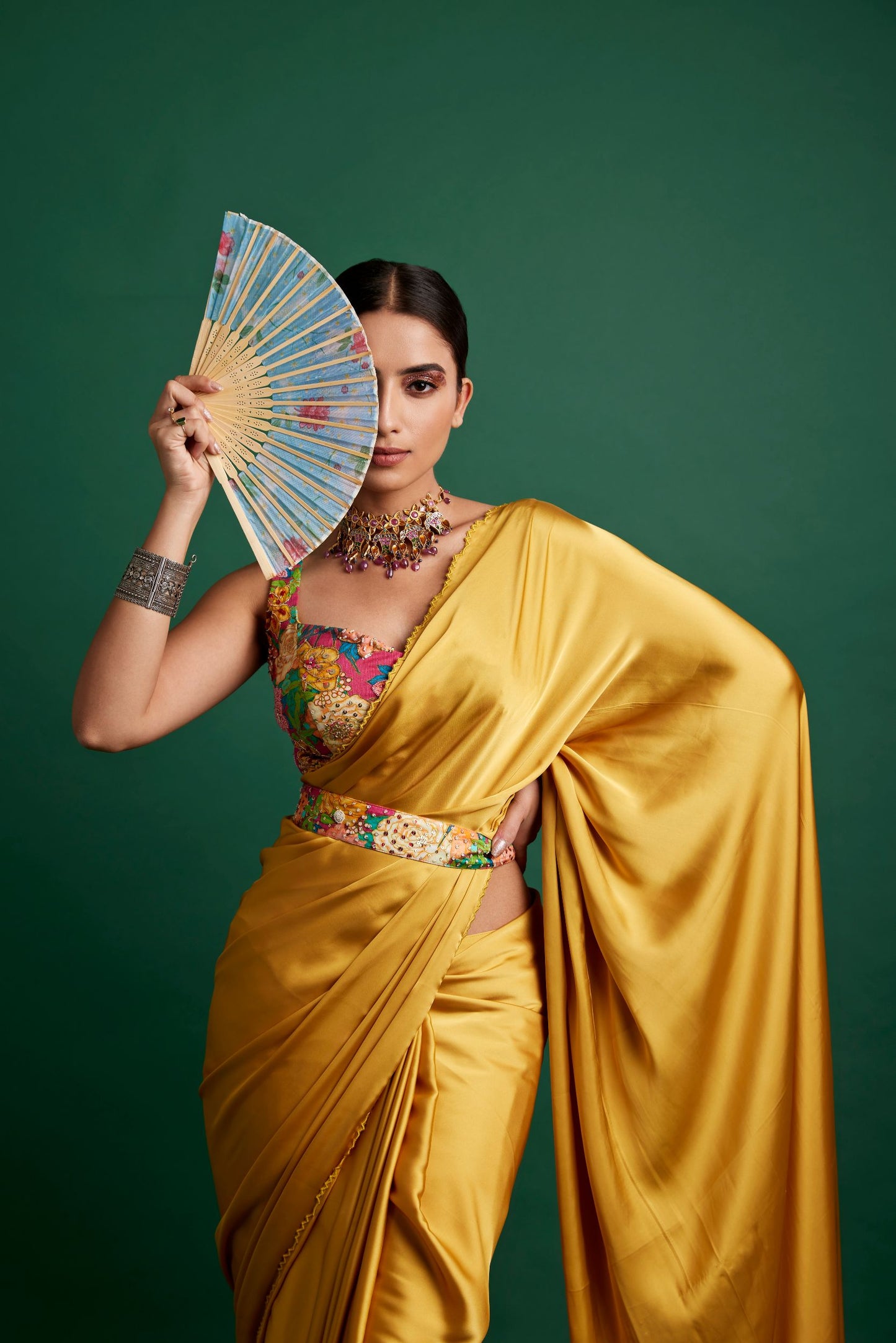 SAREE WITH BLOUSE AND BELT